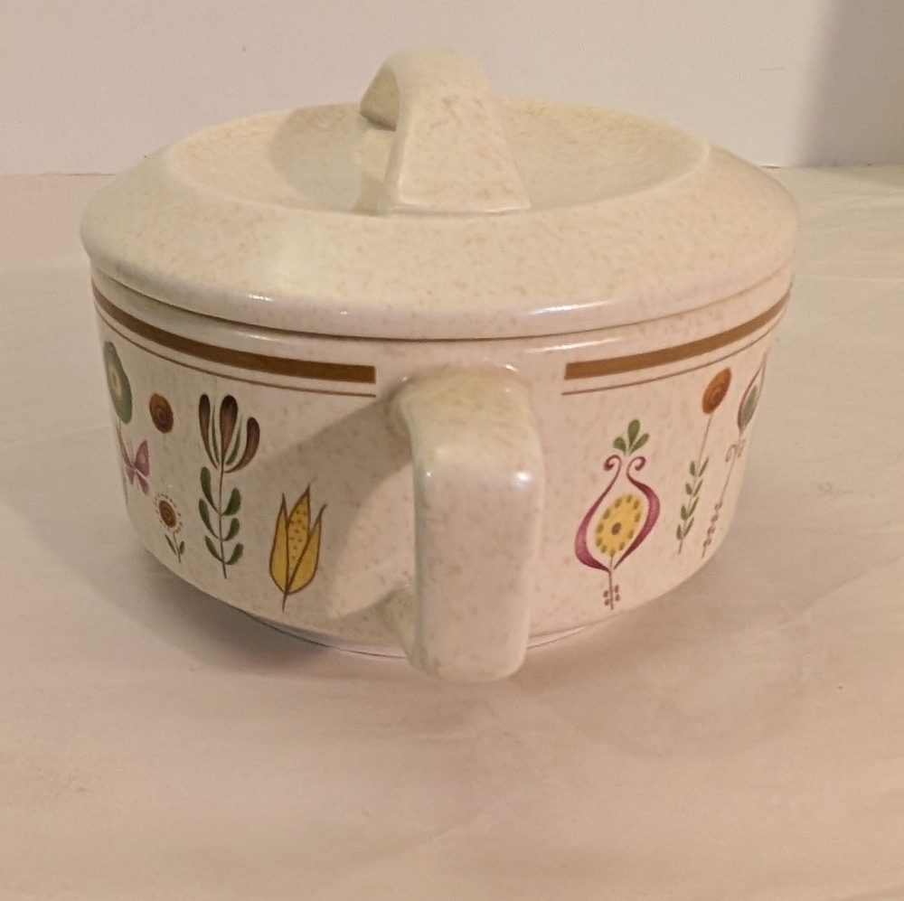 Vintage Temperware by Lenox Sprite Pattern Lidded Sugar Bowl - Picture 4 of 13